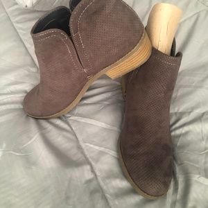 Suede ankle boots size 8 1/2